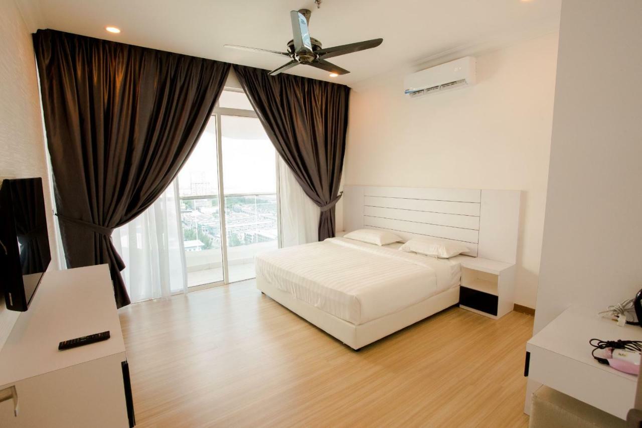 Faithview Hotel & Suites Malacca Екстер'єр фото